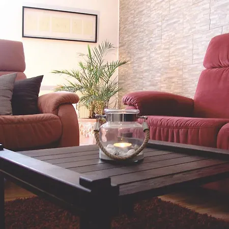 Uttum Holiday home *